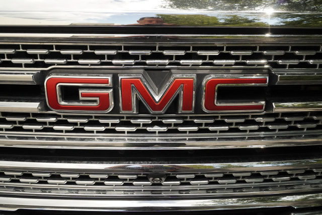 Used 2022 GMC Sierra 3500 SLT w/ SLT Premium Package AWD/4WD image 44