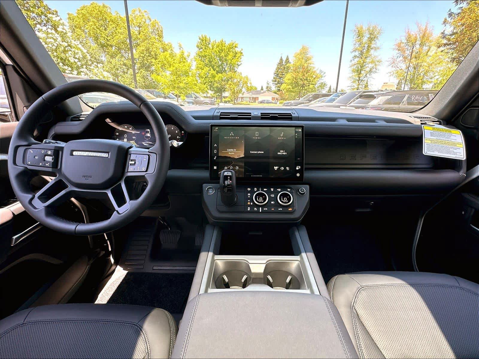 New 2026 Land Rover Defender 110 X-Dynamic SE AWD/4WD image 7