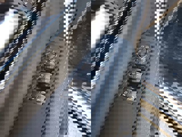 New 2026 GMC Yukon XL Denali w/ Denali Reserve Package image 18