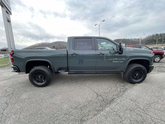 New 2026 Chevrolet Silverado 2500 ZR2 image 8