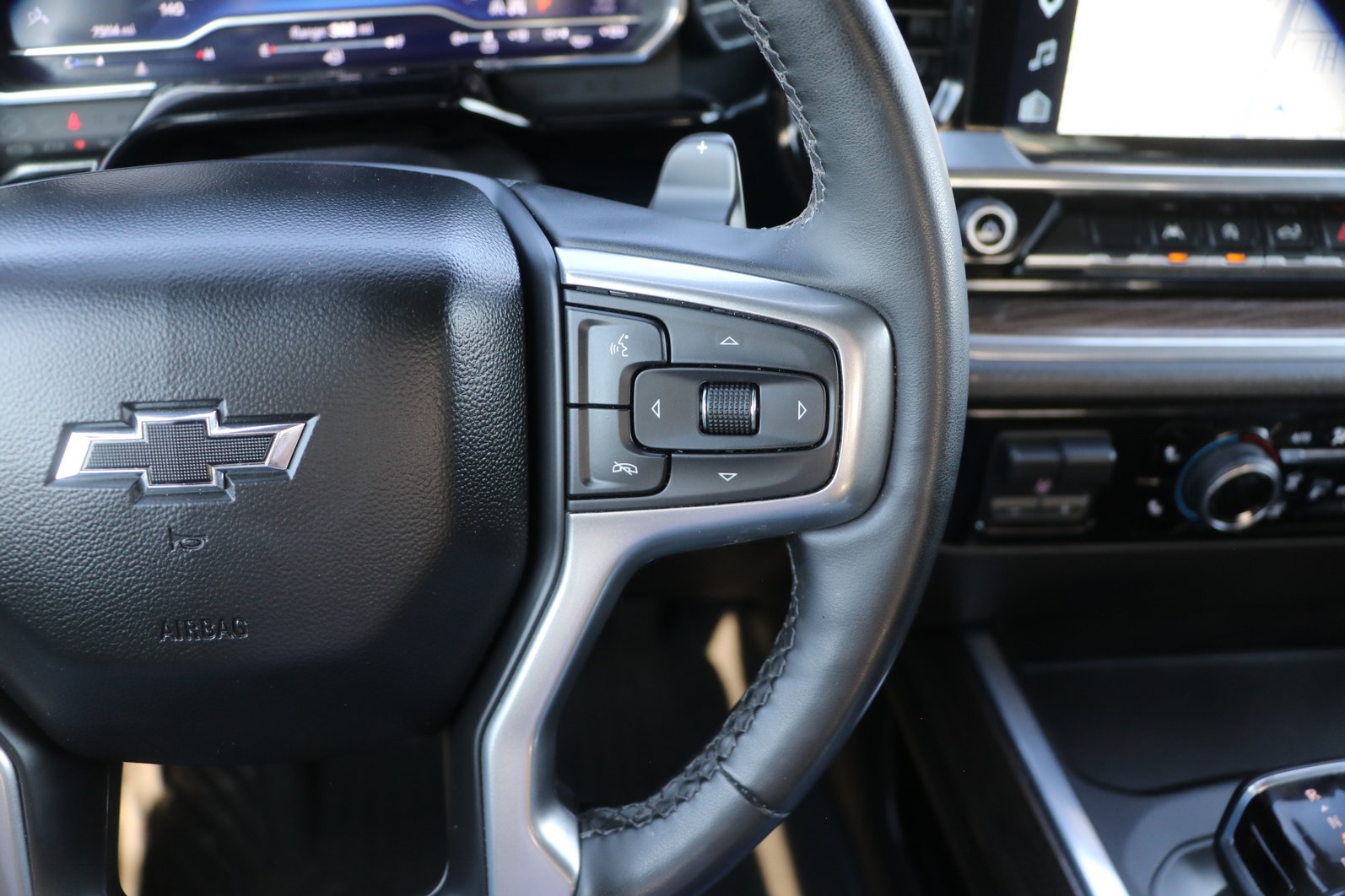 Used 2024 Chevrolet Silverado 1500 RST w/ Convenience Package II AWD/4WD image 19