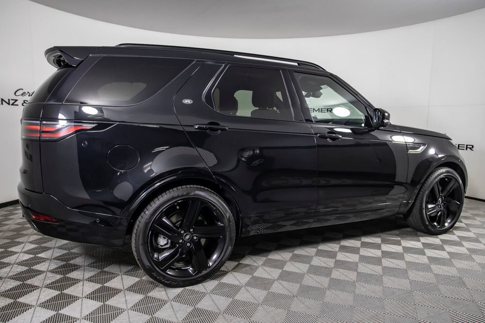 Used 2023 Land Rover Discovery HSE R-Dynamic AWD/4WD image 4