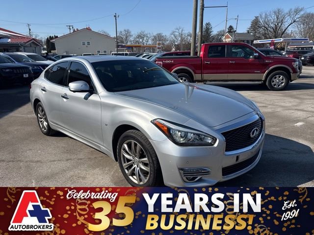 Used 2015 INFINITI Q70 3.7