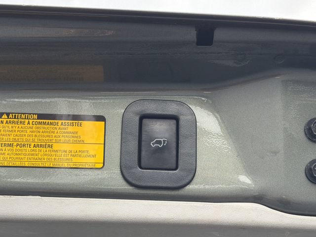 Used 2013 Toyota Sienna XLE FWD image 28