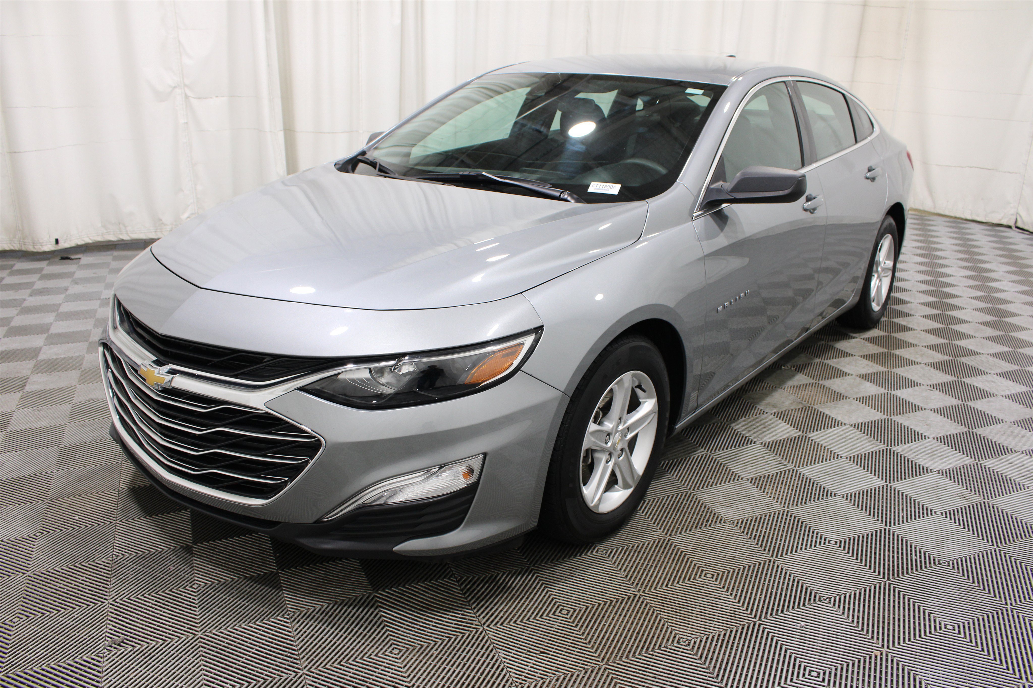 Used 2023 Chevrolet Malibu LS FWD image 33