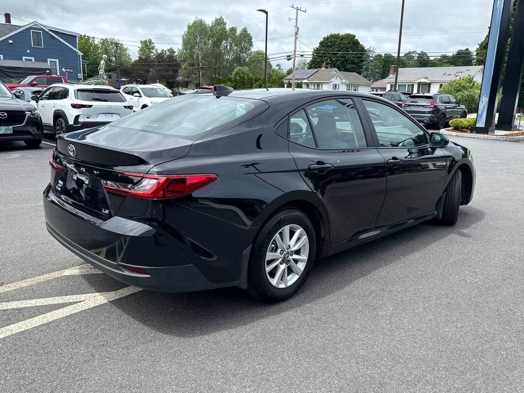 Used 2026 Toyota Camry LE w/ Convenience Package AWD/4WD image 5