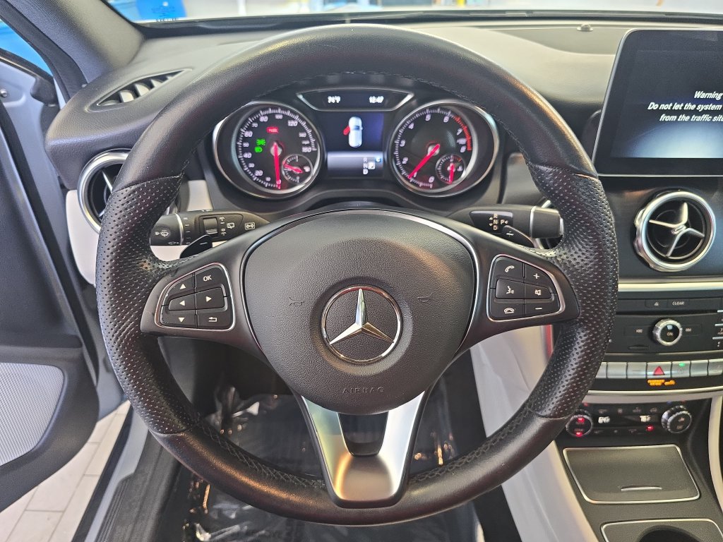 Used 2019 Mercedes-Benz GLA 250 image 19