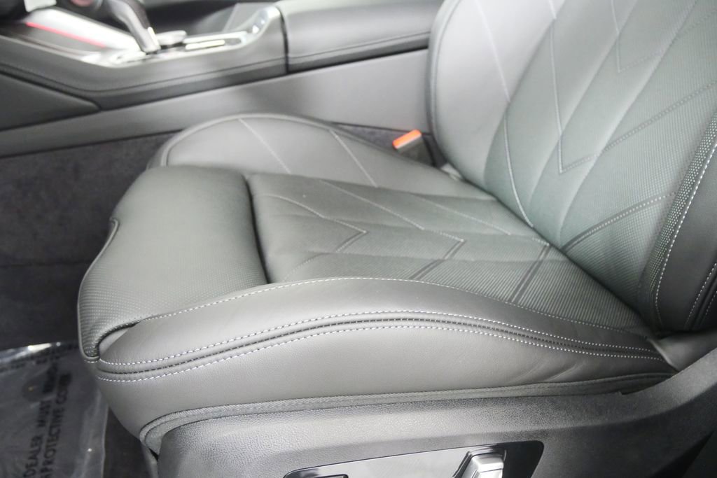 New 2026 BMW XM Label Red w/ M Driver's Package image 10