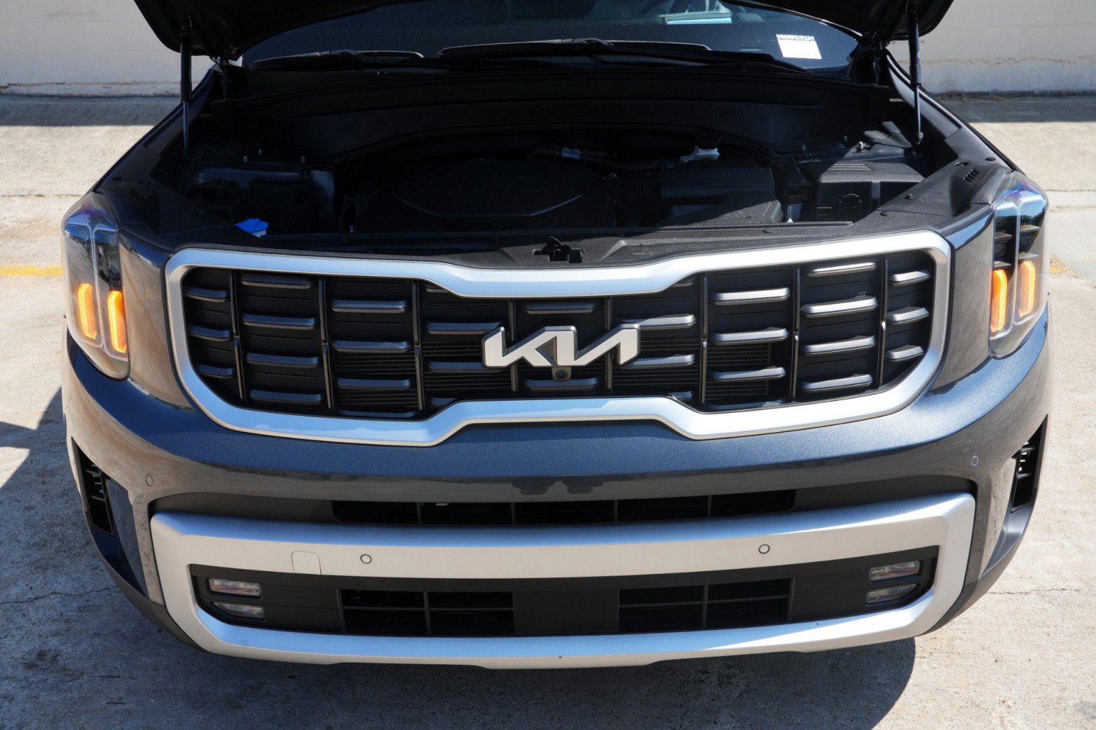 Used 2024 Kia Telluride SX Prestige AWD/4WD image 8