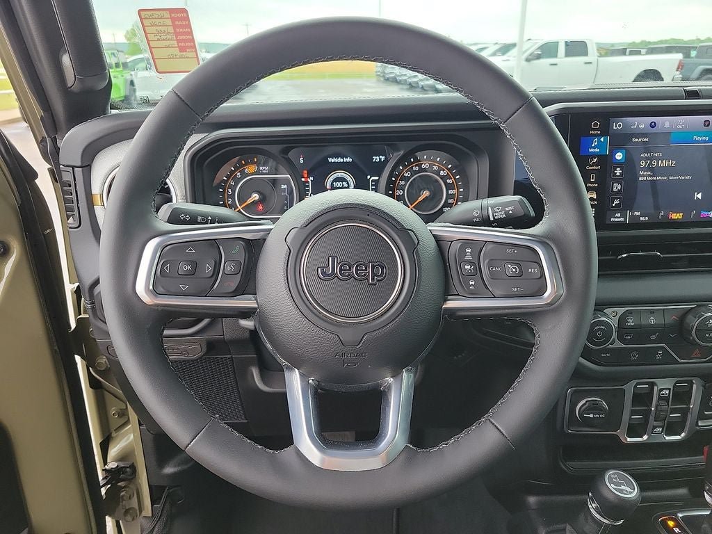 Used 2026 Jeep Wrangler Unlimited Sahara AWD/4WD image 19