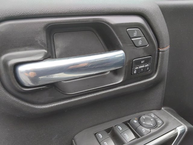 Used 2021 GMC Sierra 1500 AT4 w/ AT4 Premium Package AWD/4WD image 19