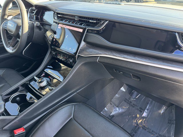 Used 2022 Jeep Grand Cherokee Limited 4xe image 7