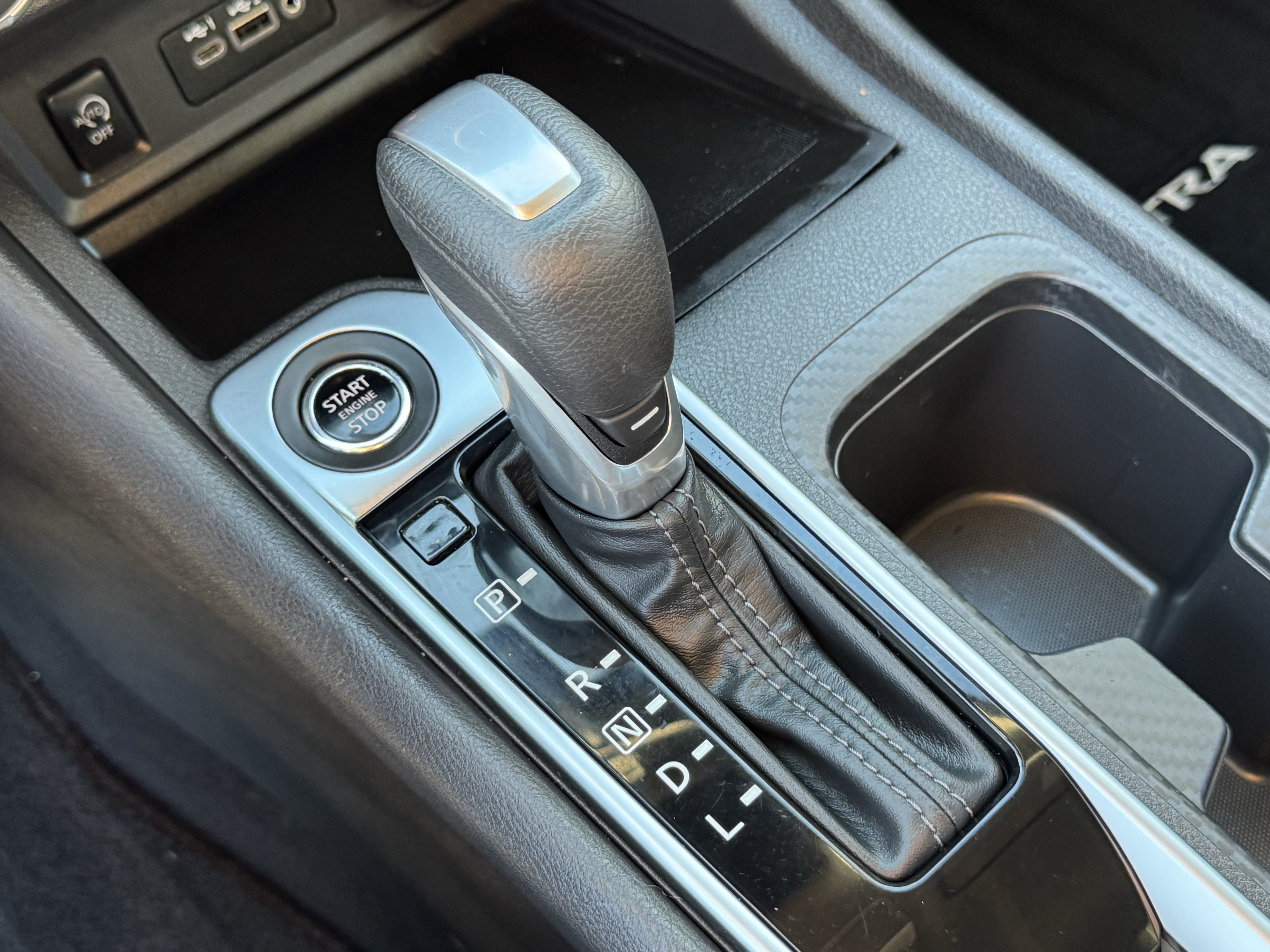 Used 2025 Nissan Sentra SV w/ Trunk Package FWD image 18