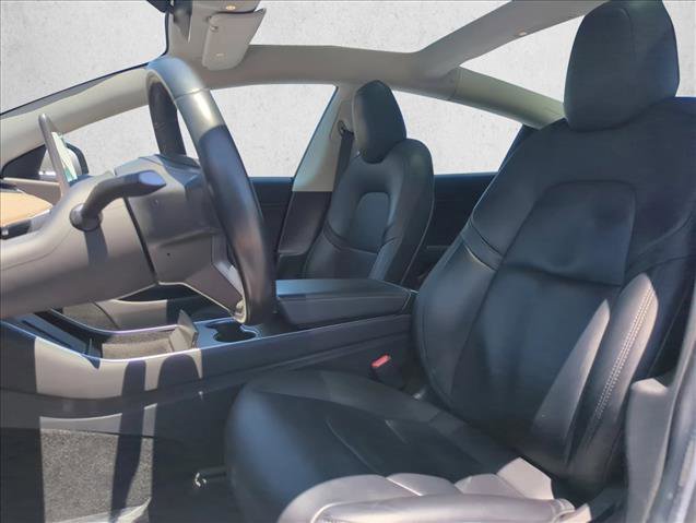 Used 2018 Tesla Model 3 Long Range RWD image 16