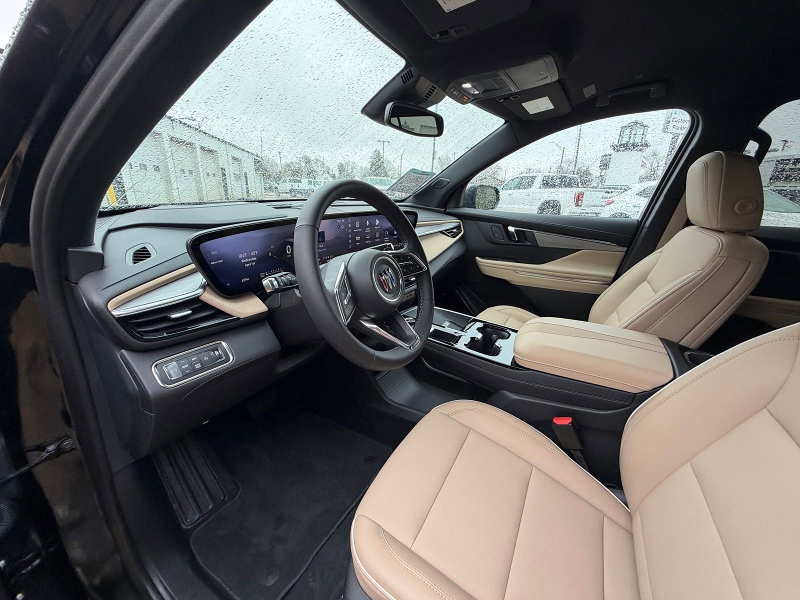 Used 2025 Buick Enclave Preferred w/ Power Package image 10