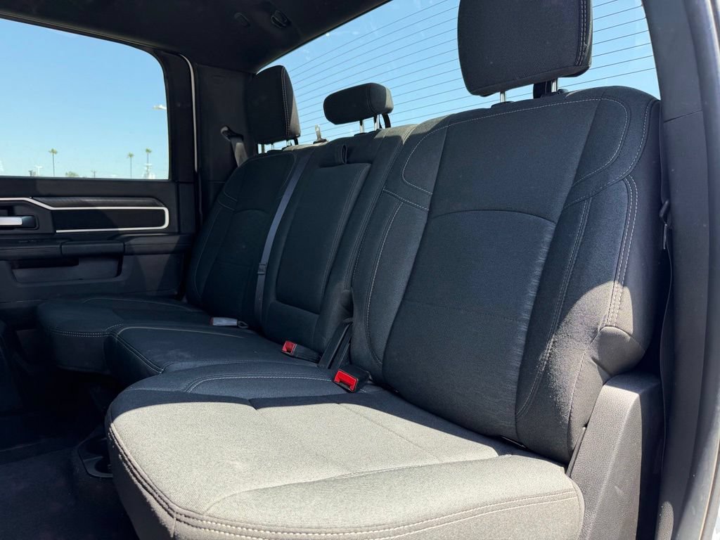Used 2025 RAM 2500 Big Horn AWD/4WD image 4