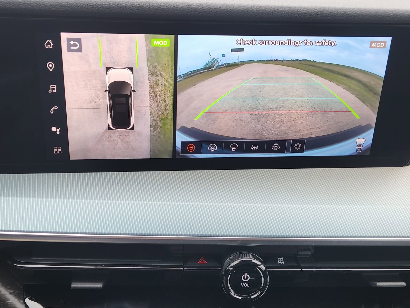 New 2026 Nissan Murano Platinum w/ Cargo Package image 17