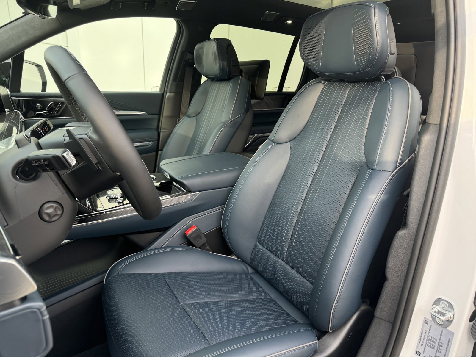 New 2025 Cadillac Escalade IQ Sport 2 image 10