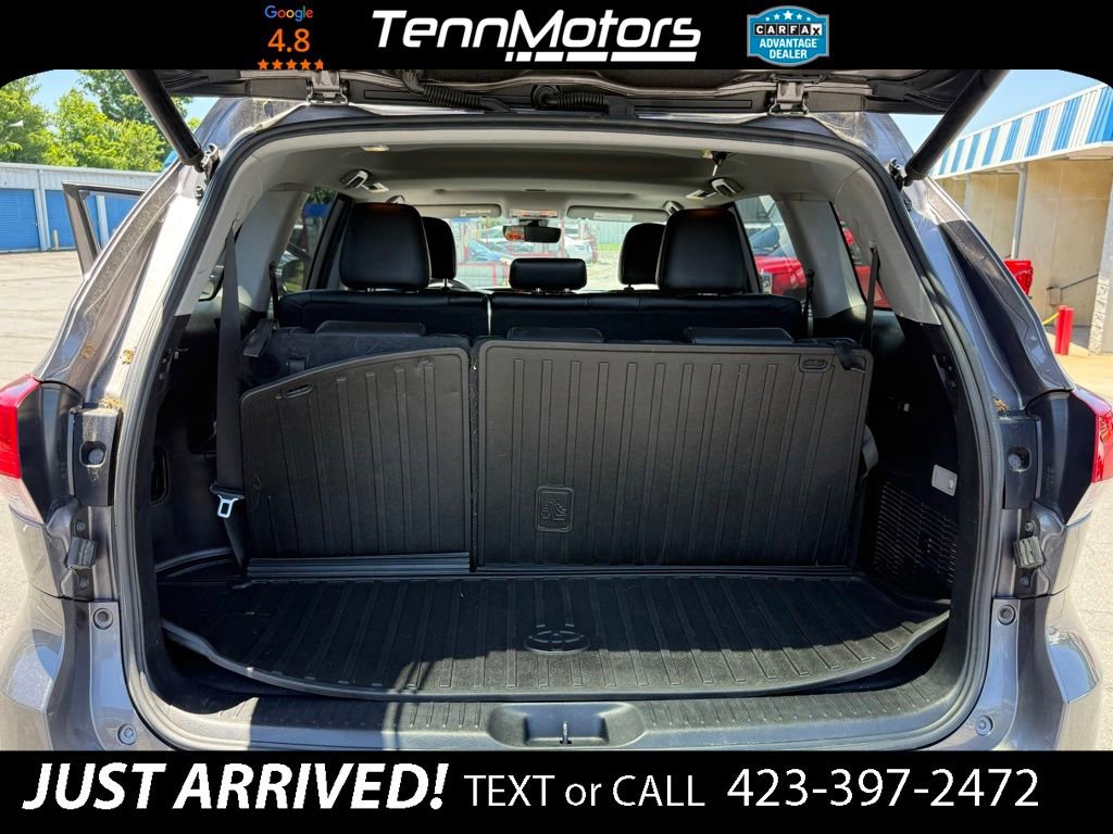 Used 2019 Toyota Highlander XLE AWD/4WD image 15