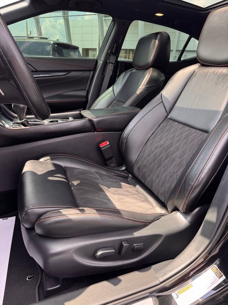 Used 2019 Nissan Maxima SR w/ Premium Package FWD image 10