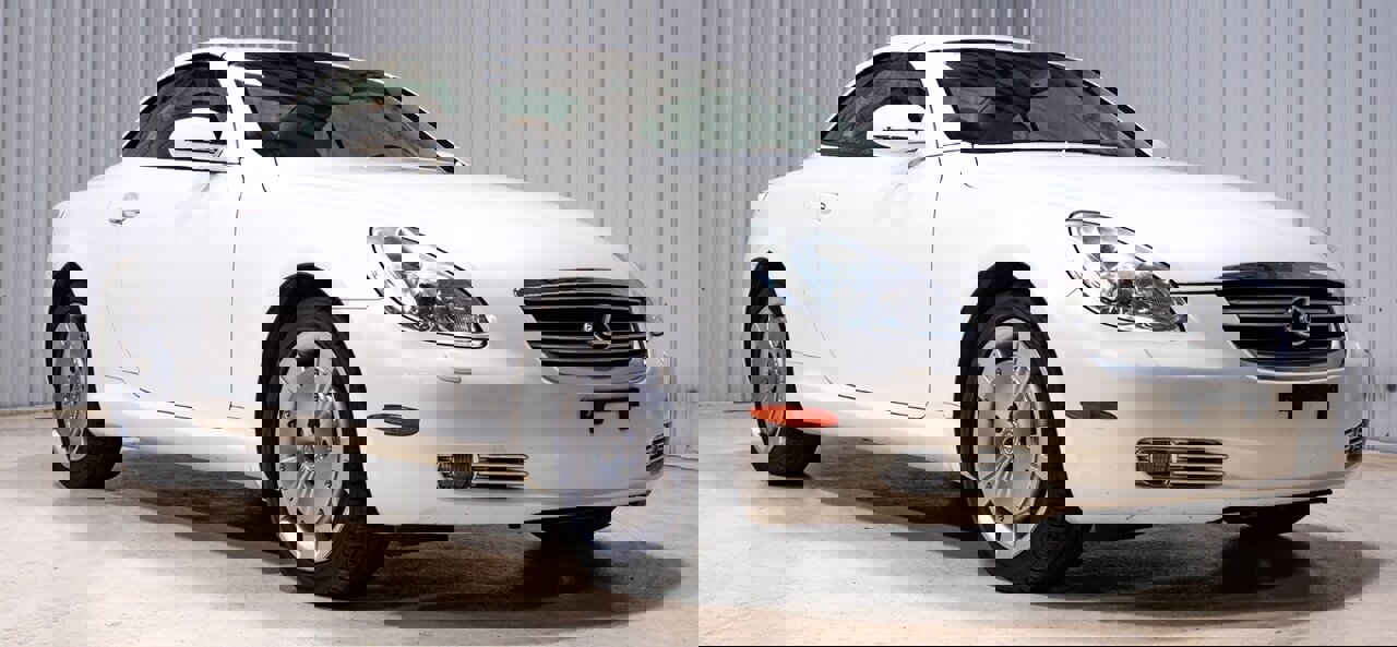 Used 2003 Lexus SC 430 Convertible image 1