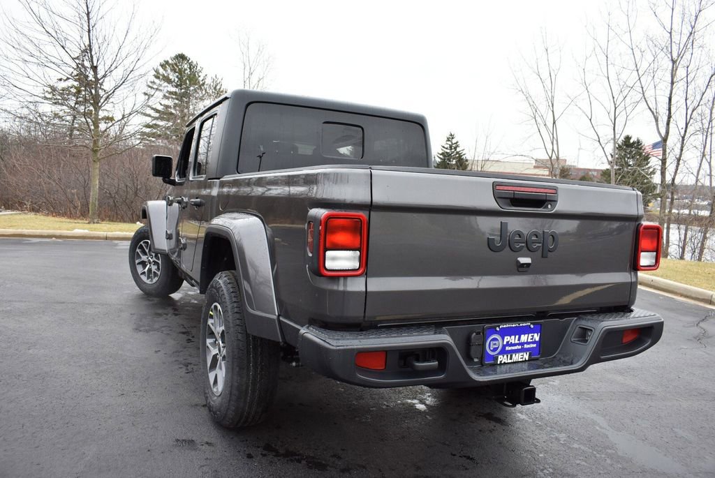 New 2026 Jeep Gladiator Sport AWD/4WD image 7