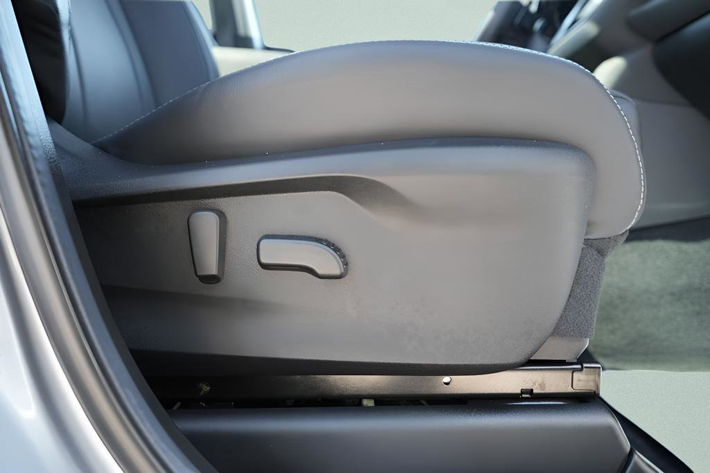Used 2024 Subaru Ascent Touring AWD/4WD image 15