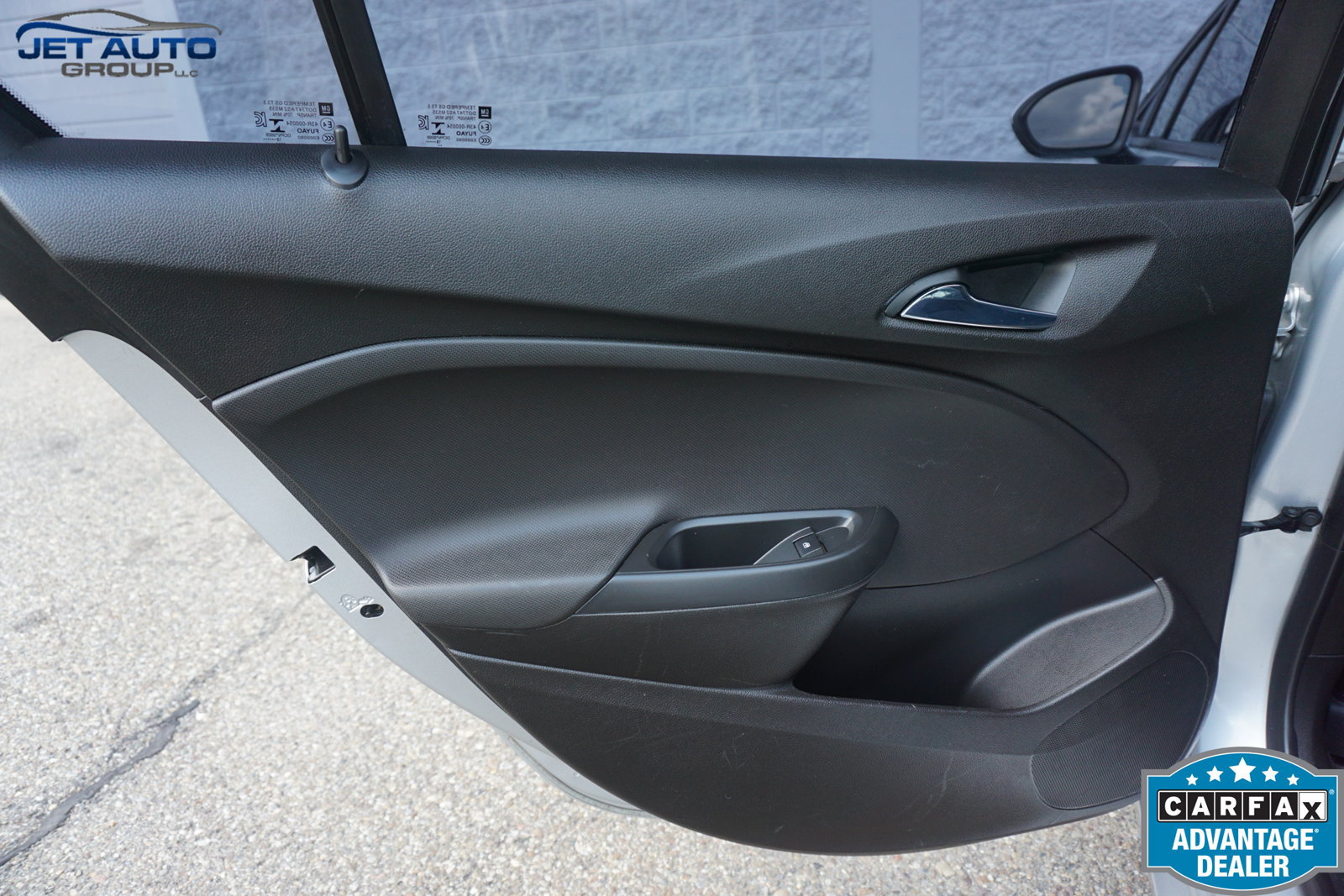 Used 2019 Chevrolet Cruze LS FWD image 18