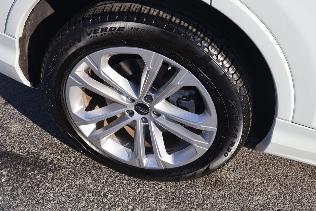 Used 2025 Audi Q7 3.0T Premium Plus AWD/4WD image 11