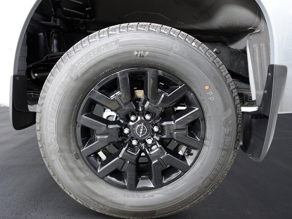 New 2026 Nissan Frontier SV AWD/4WD image 9