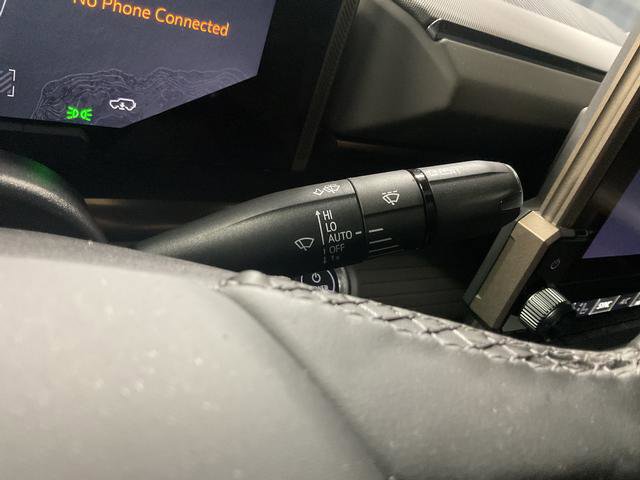 Used 2025 GMC Hummer EV 2X image 19