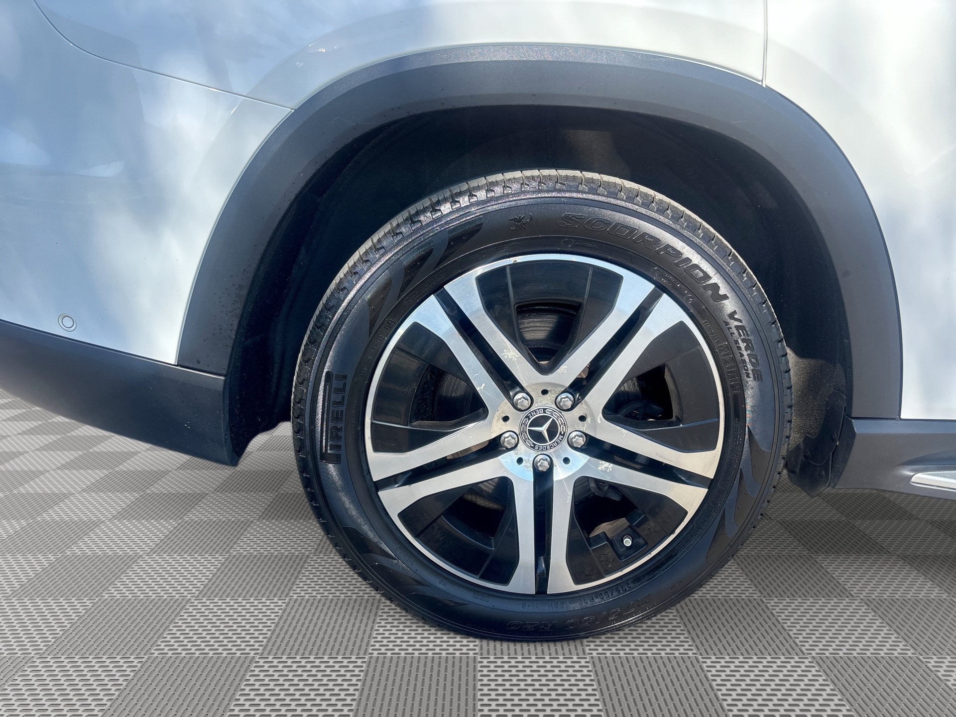 Used 2020 Mercedes-Benz GLS 450 4MATIC w/ Convenience Package image 30