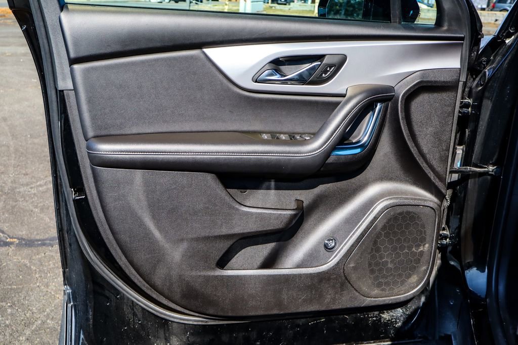 Used 2024 Chevrolet Blazer LT image 36