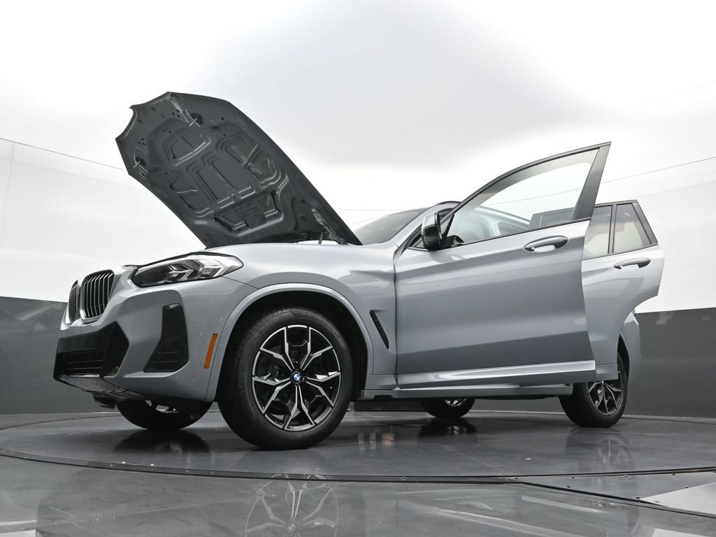 Used 2024 BMW X3 xDrive30i w/ Premium Package AWD/4WD image 39
