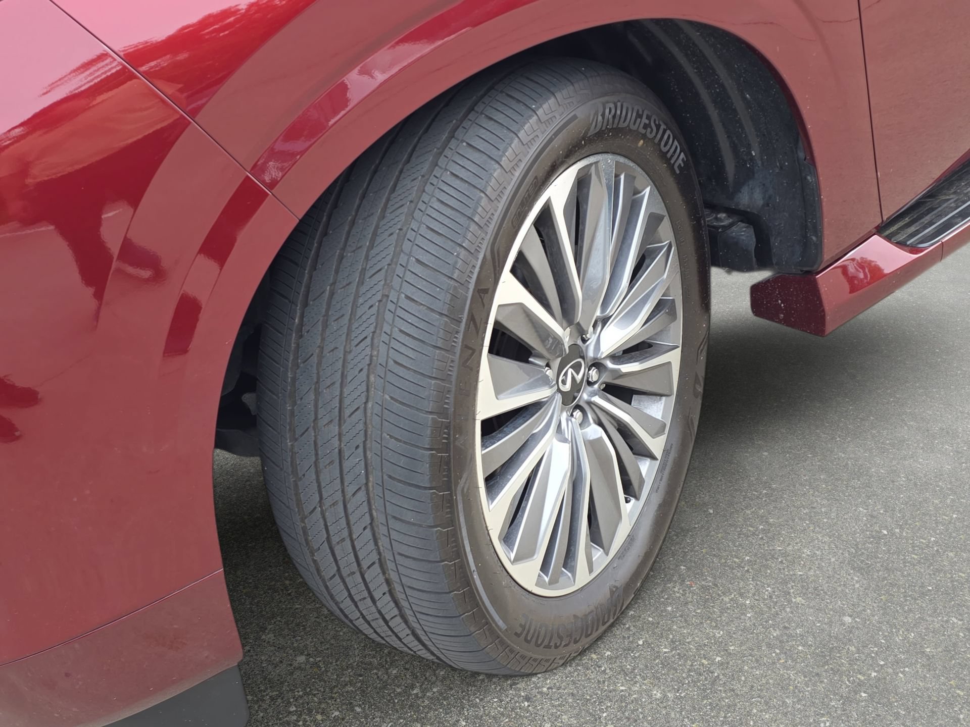 Certified 2025 INFINITI QX80 Sensory AWD/4WD image 31