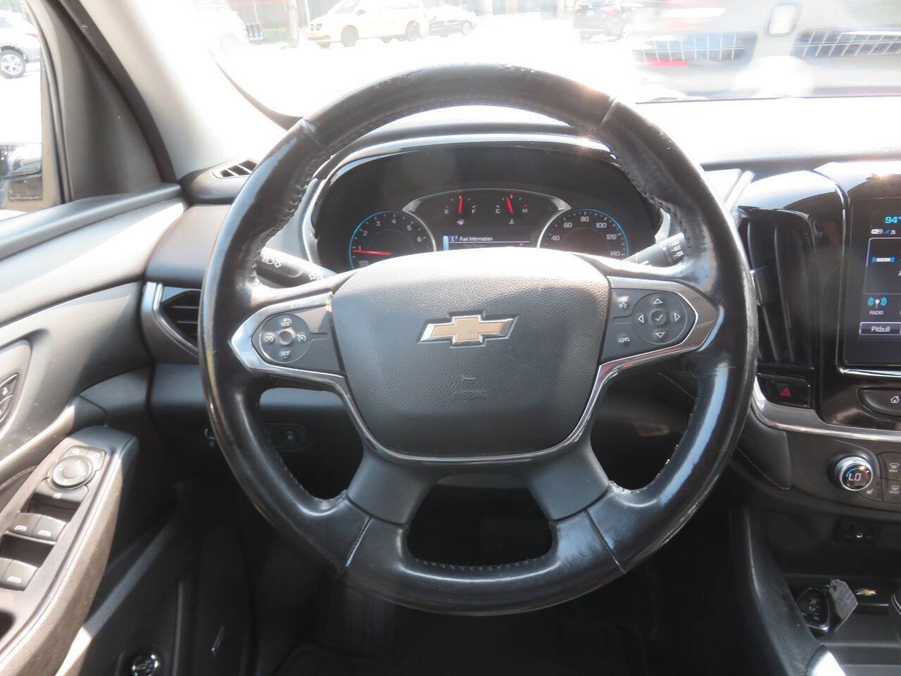 Used 2018 Chevrolet Traverse LT AWD/4WD image 11