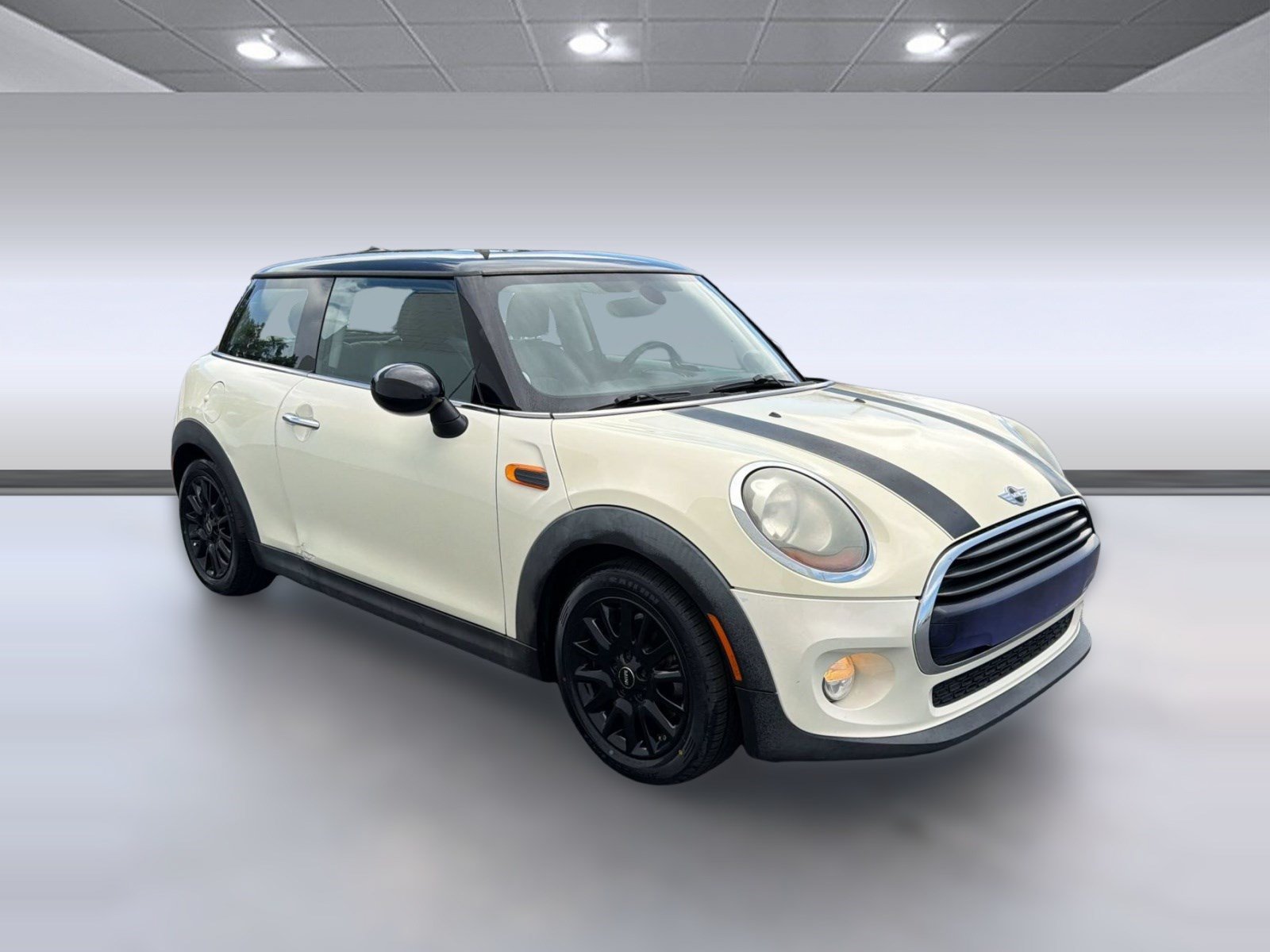 Used 2016 MINI Cooper 2-Door Hardtop FWD image 7