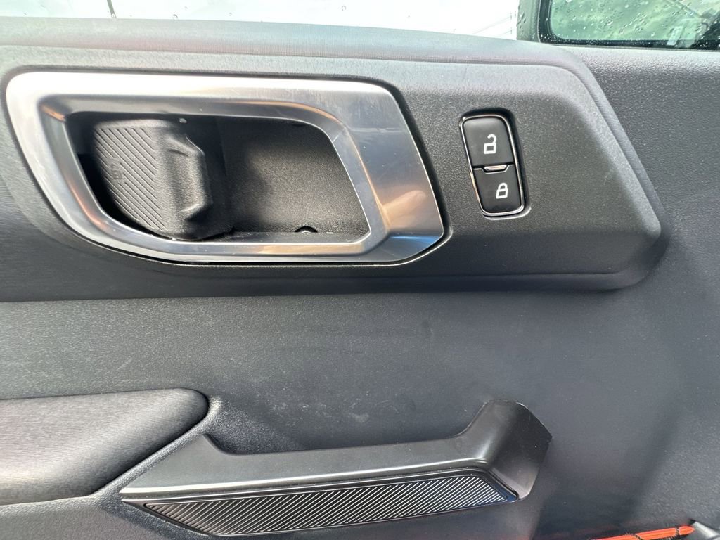 Used 2024 Ford Bronco Raptor w/ Interior Carbon Fiber Pack 6 AWD/4WD image 13