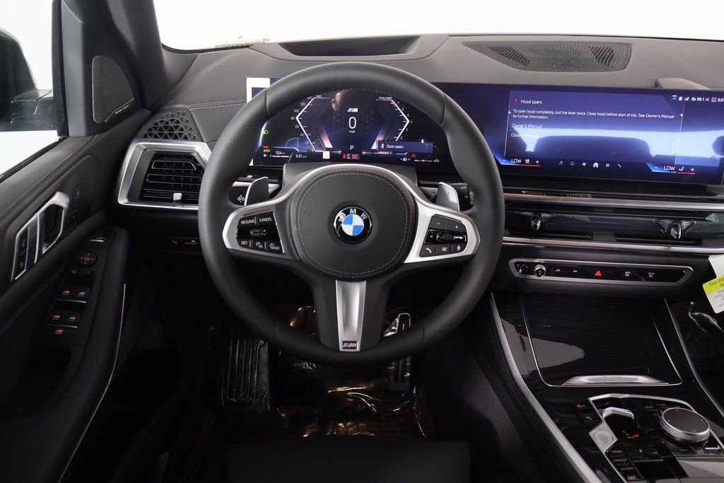 New 2026 BMW X5 xDrive40i w/ M Sport Package image 3