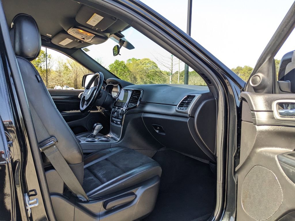 Used 2021 Jeep Grand Cherokee Laredo X image 36