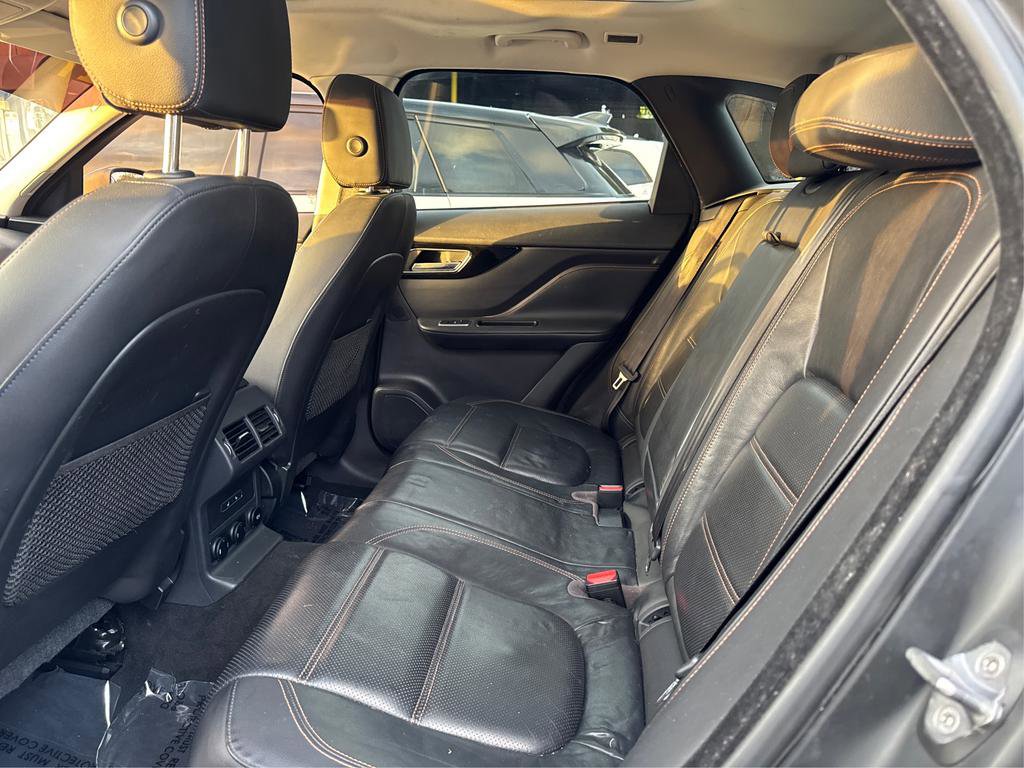 Used 2017 Jaguar F-PACE Prestige AWD/4WD image 10