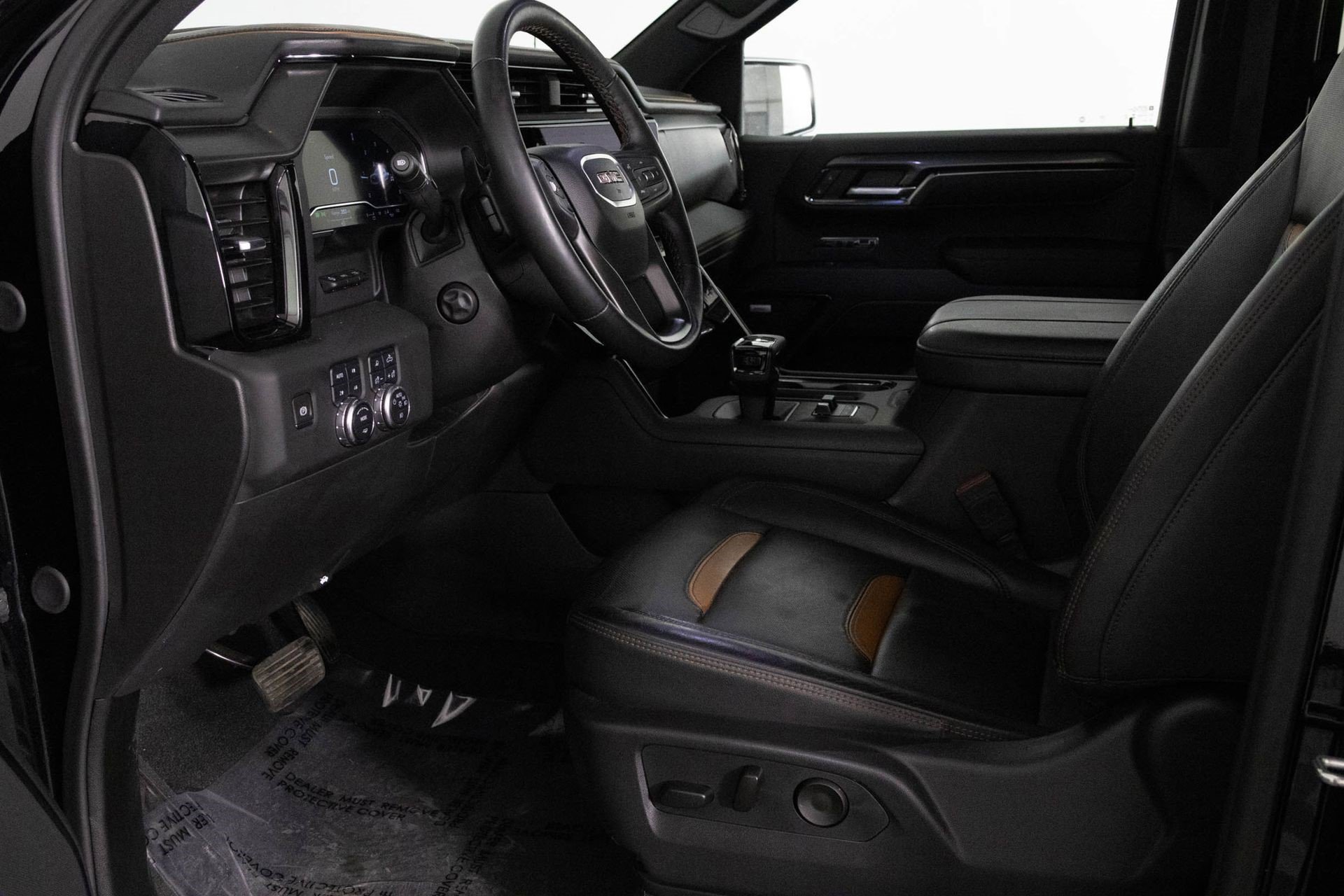 Certified 2024 GMC Sierra 1500 AT4 w/ Technology Package image 19