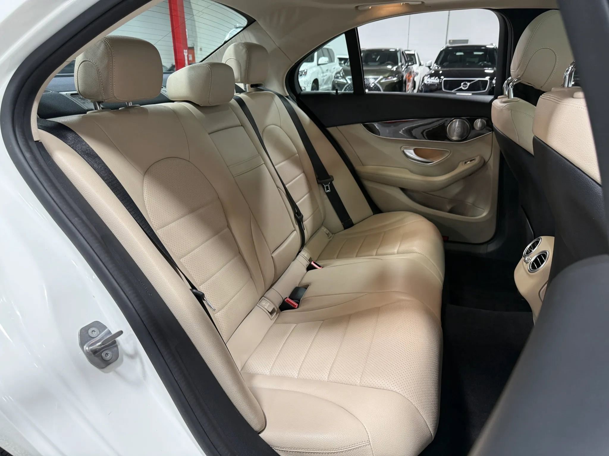 Used 2019 Mercedes-Benz C 300 4MATIC Sedan image 56