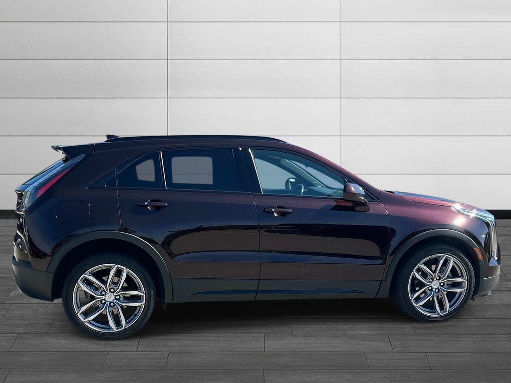 Used 2020 Cadillac XT4 Sport w/ Cold Weather Package FWD image 6