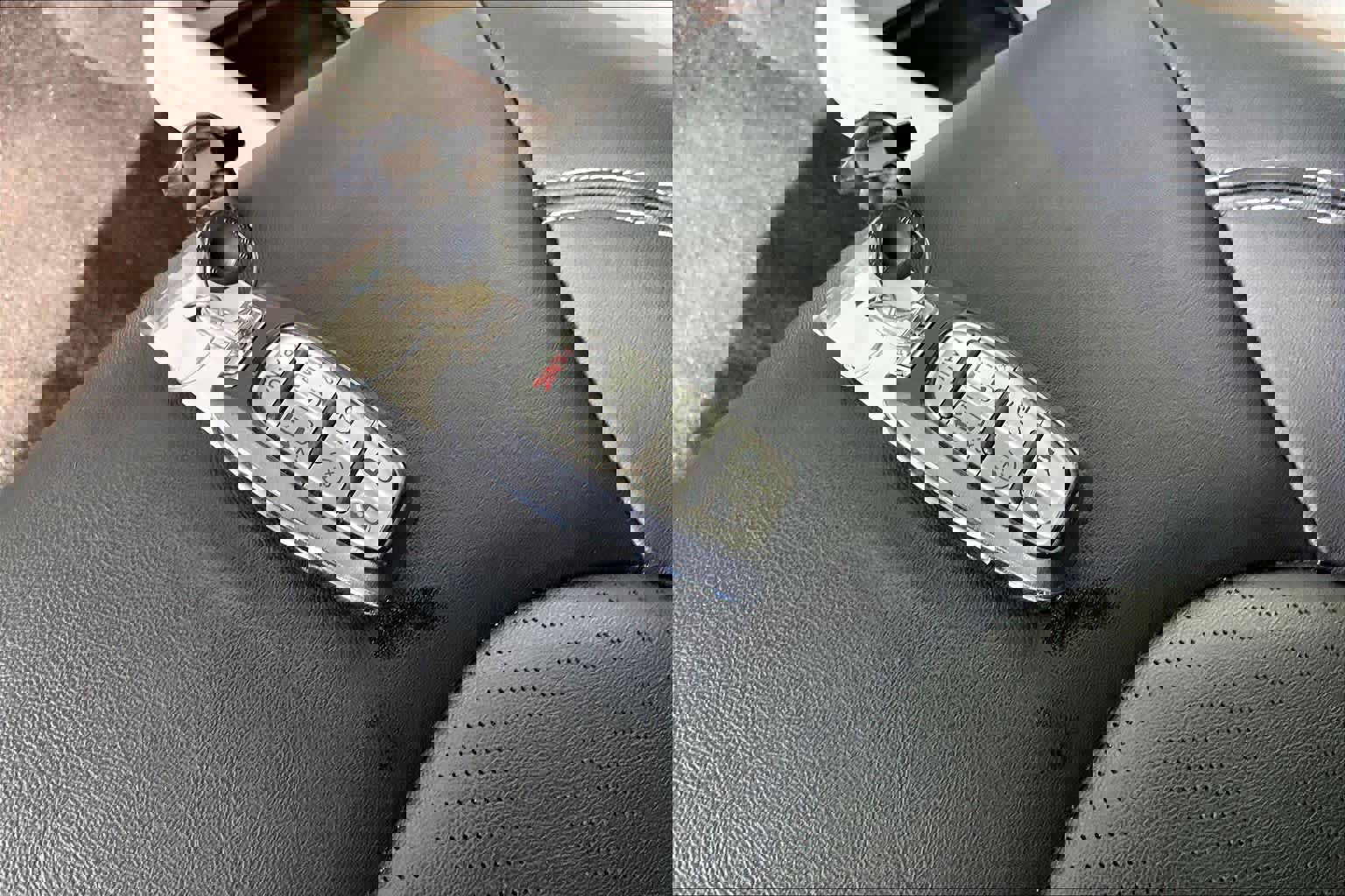 Used 2024 Chrysler Pacifica Touring-L image 14