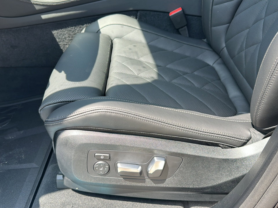 New 2026 BMW X5 sDrive40i w/ M Sport Package RWD image 12