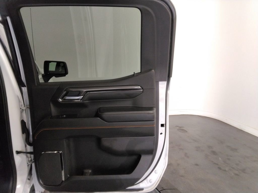 Used 2022 GMC Sierra 1500 AT4 image 34