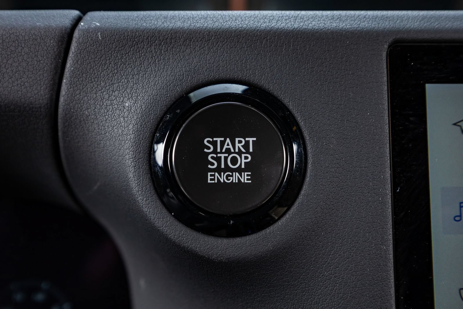 Used 2024 Lexus GX 550 AWD/4WD image 23