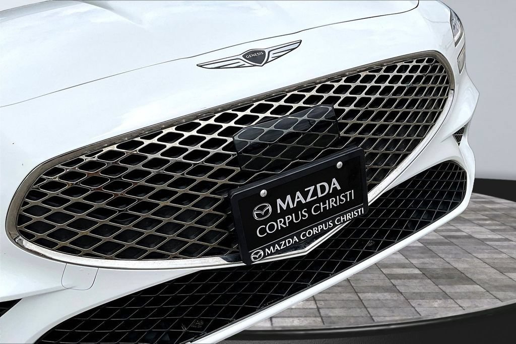 Used 2025 Genesis G70 2.5T RWD image 34