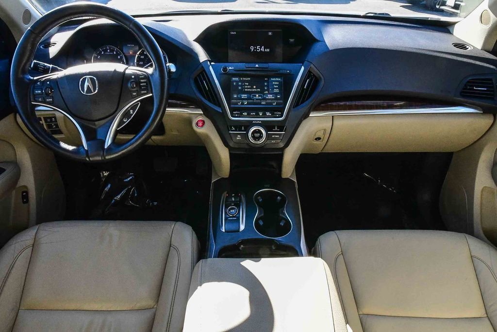 Used 2018 Acura MDX FWD image 13